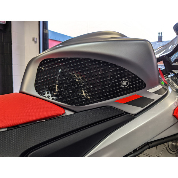 Eazi-Grip Eazi-Grip Aprilia RS660/Tuono 660 2021-2024 Black Tank Grips - EVO